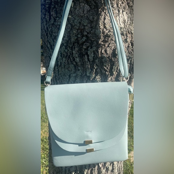 NWT! Stunning Sky Blue Crossbody Handbag 🌷 Beautiful 🤩 - Picture 3 of 7